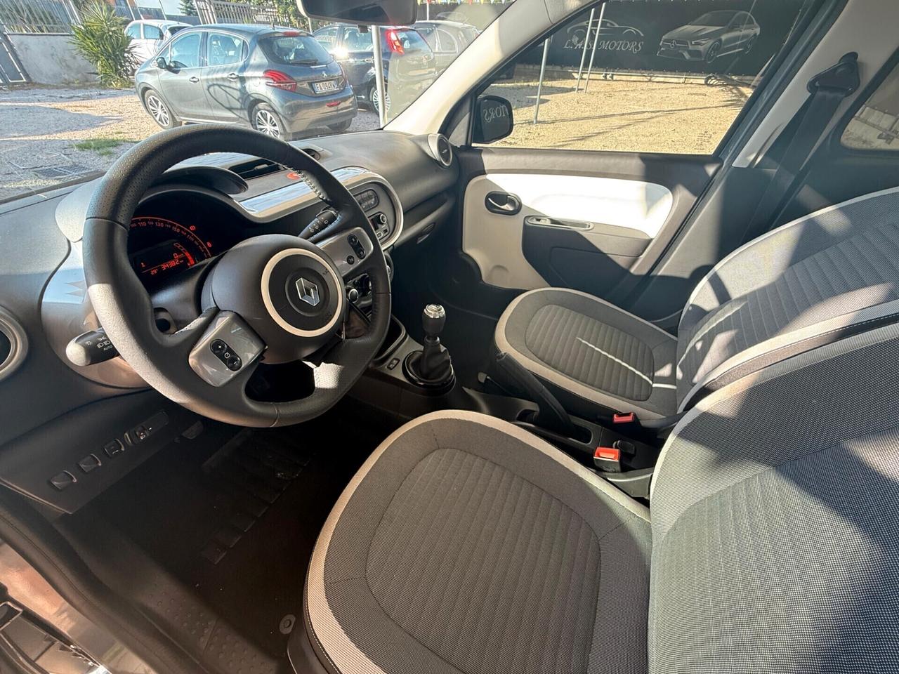 Renault Twingo SCe 65 CV Intens