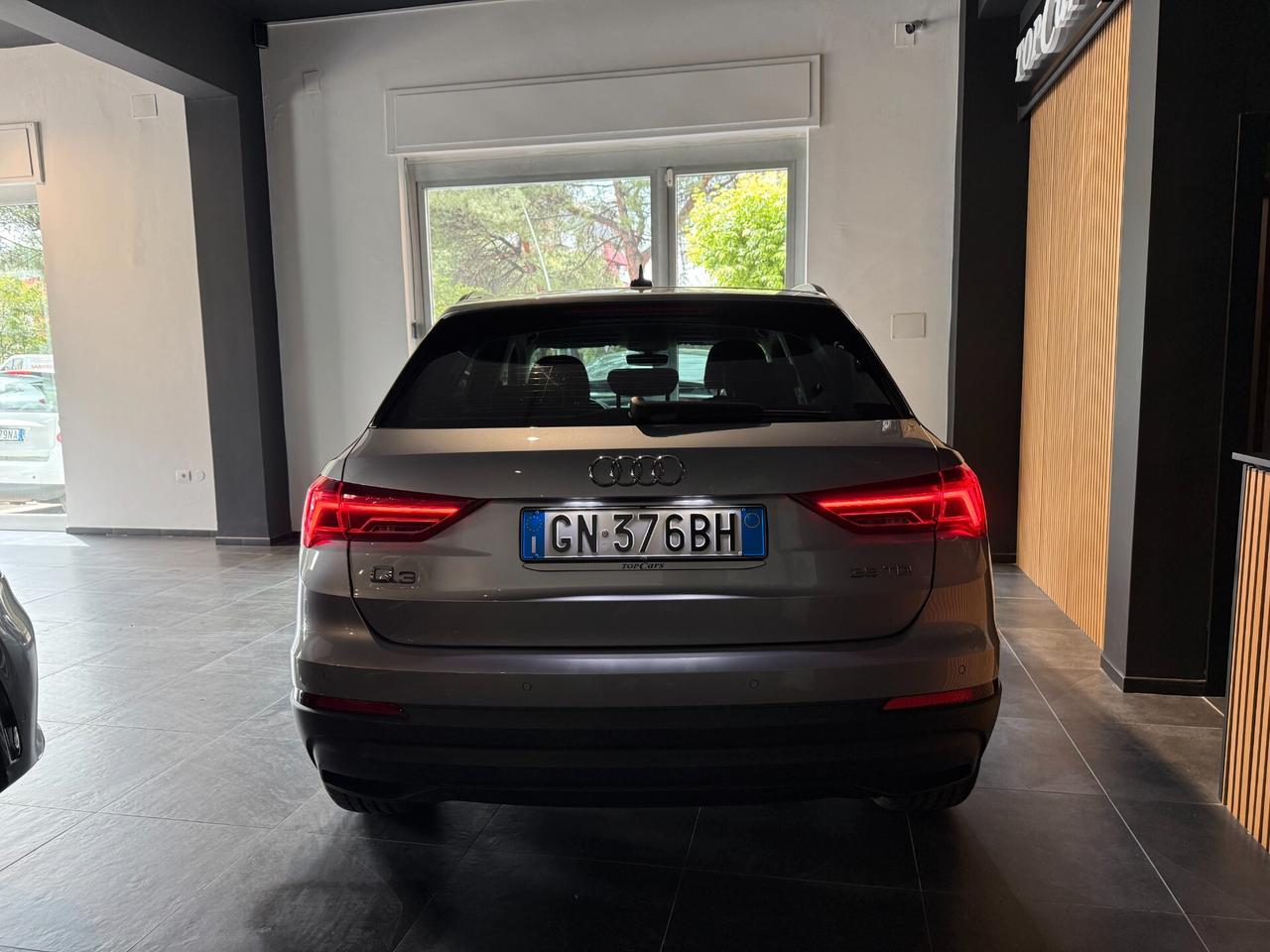 Audi Q3 35 TDI S tronic Business Advanced