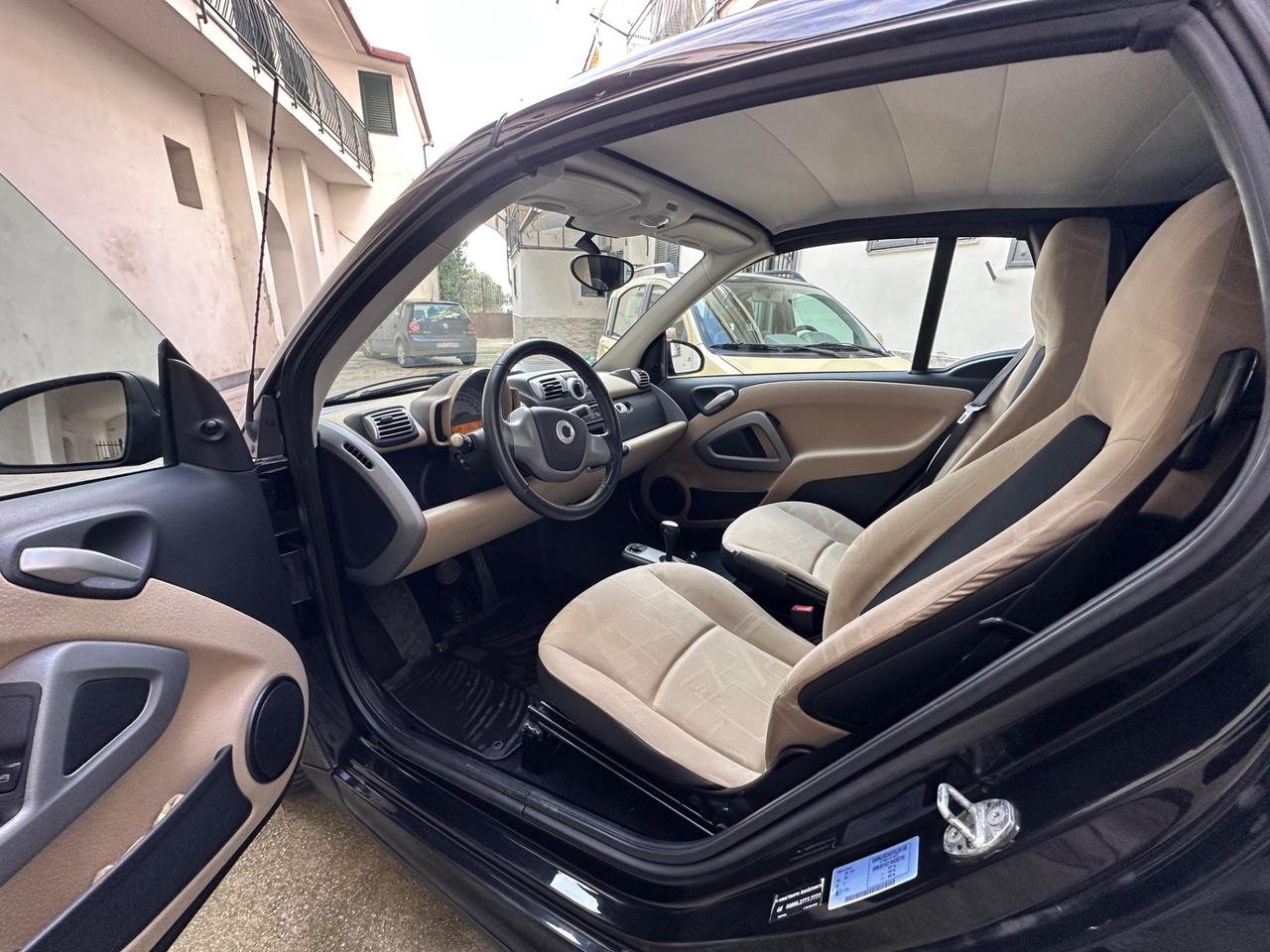 Smart ForTwo 1000 52 kW MHD cabrio pure