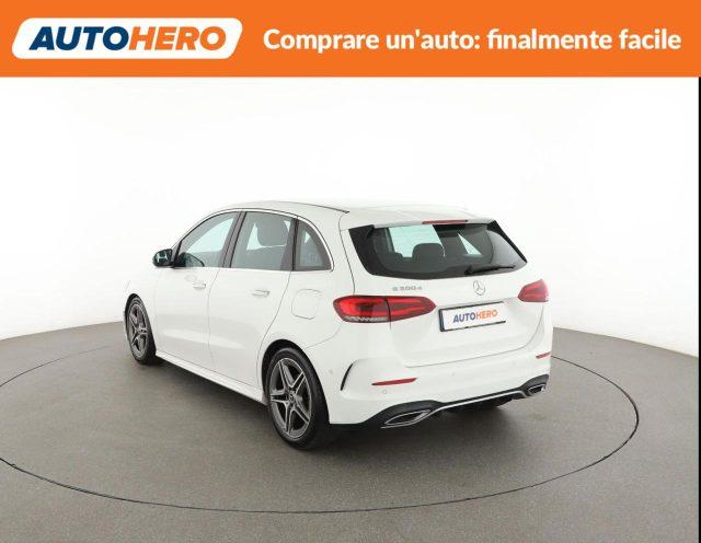 MERCEDES-BENZ B 200 d Automatic AMG Line Premium