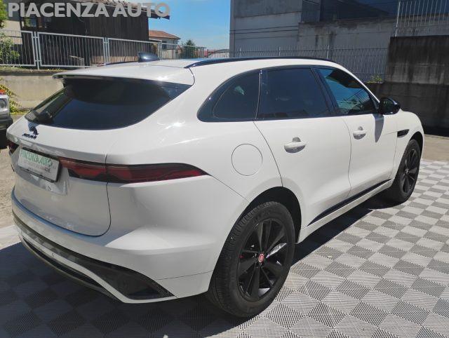 JAGUAR F-Pace 2.0 250 CV AWD aut. R-Dynamic Black.PANORAMA