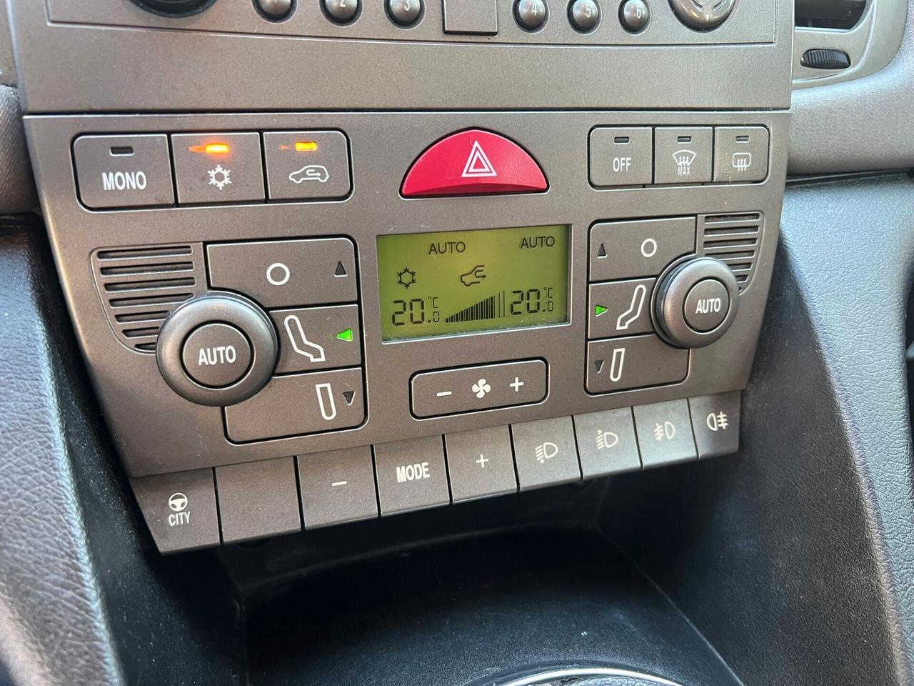 LANCIA YPSILON 1.2 60cv 2005!!!