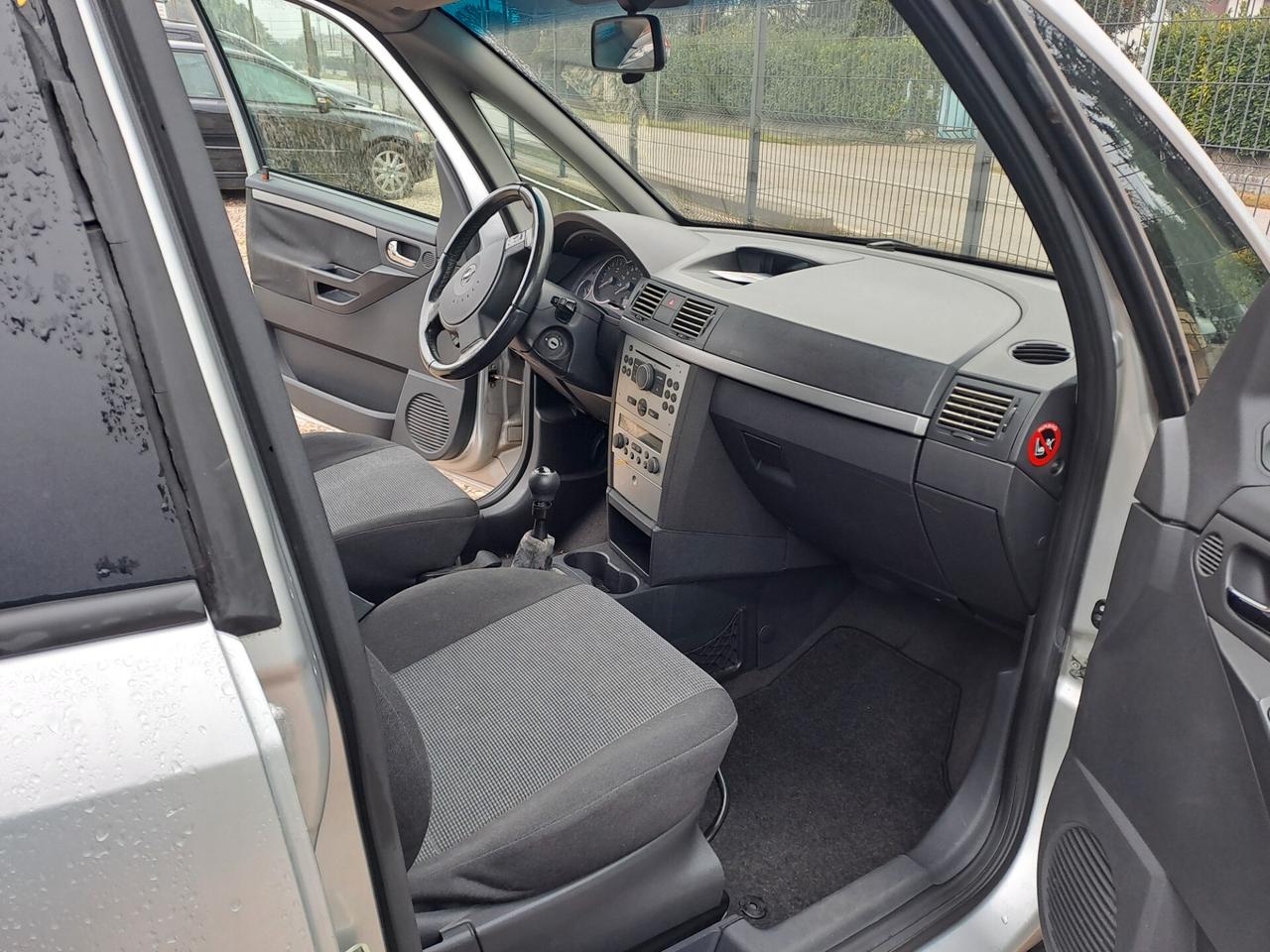 Opel Meriva 1.8 16V Enjoy