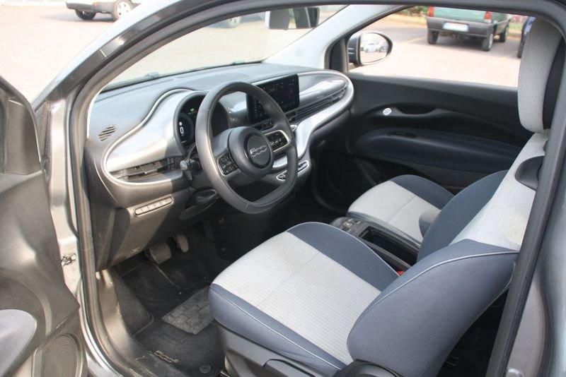 FIAT 500 500e 42 kWh Icon