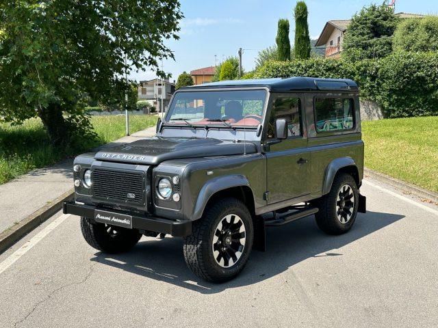 LAND ROVER Defender 90 2.2 TD4 Station Wagon SE NEOPATENTATI