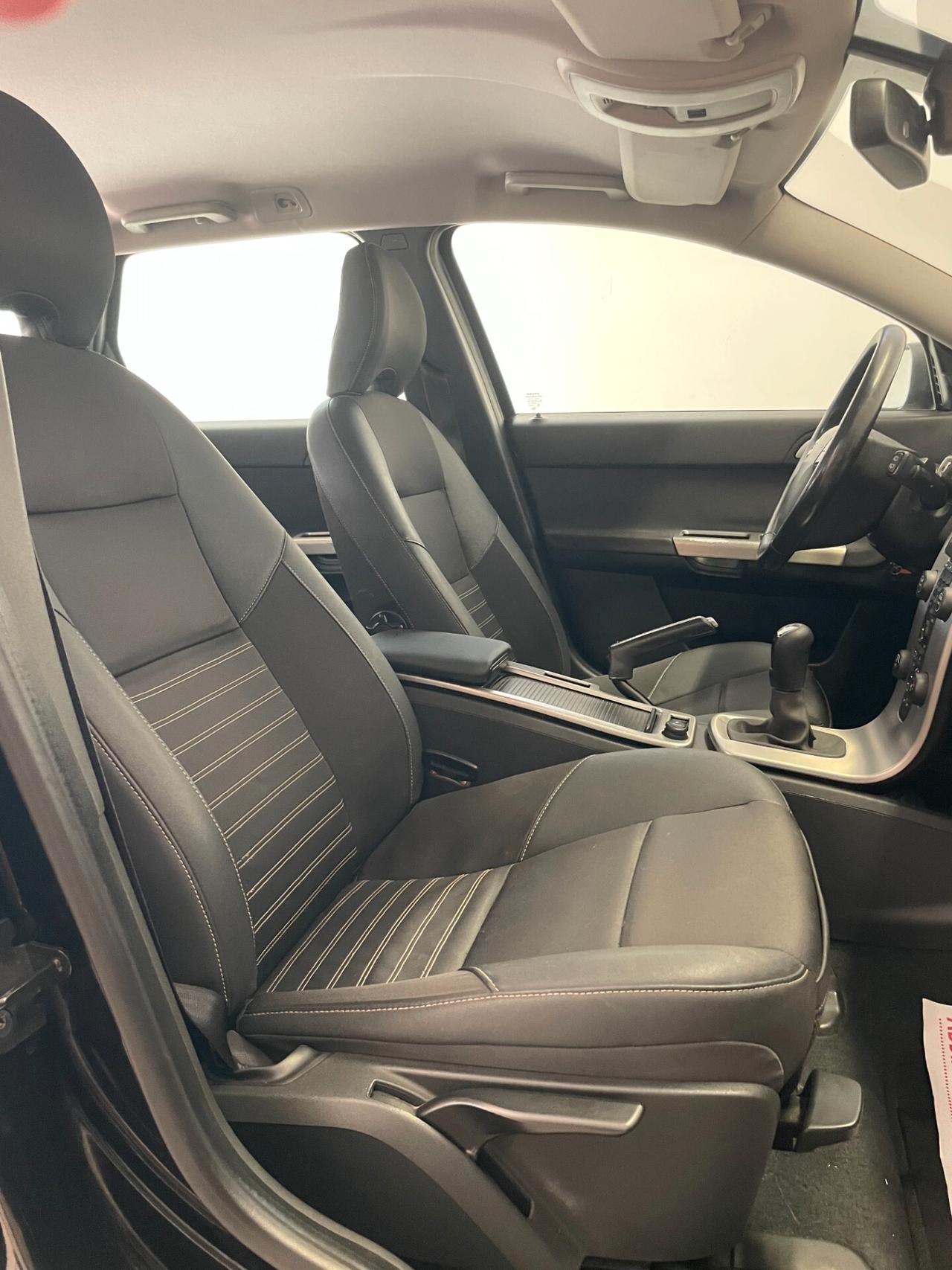 Volvo V50 D SW 2.0 136 CV D Summum FULL TAGLIANDATA NEOPATENTATI