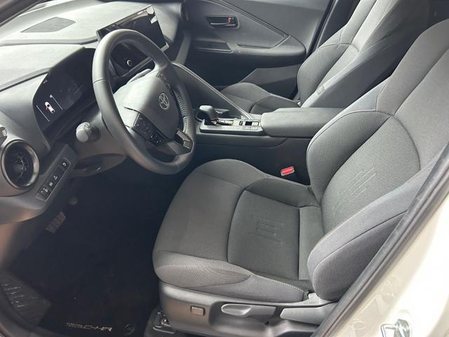 TOYOTA C-HR 2.0 PHEV Trend