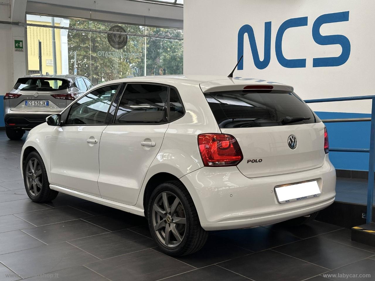 VOLKSWAGEN Polo 1.2 5p. Trendline OK PER NEOPATENTATI