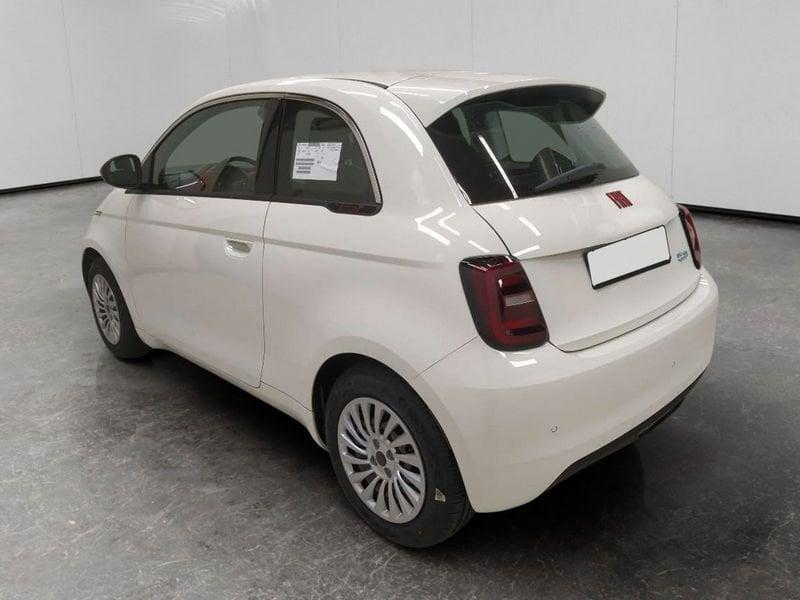 FIAT 500 500e 42 kWh (Red)
