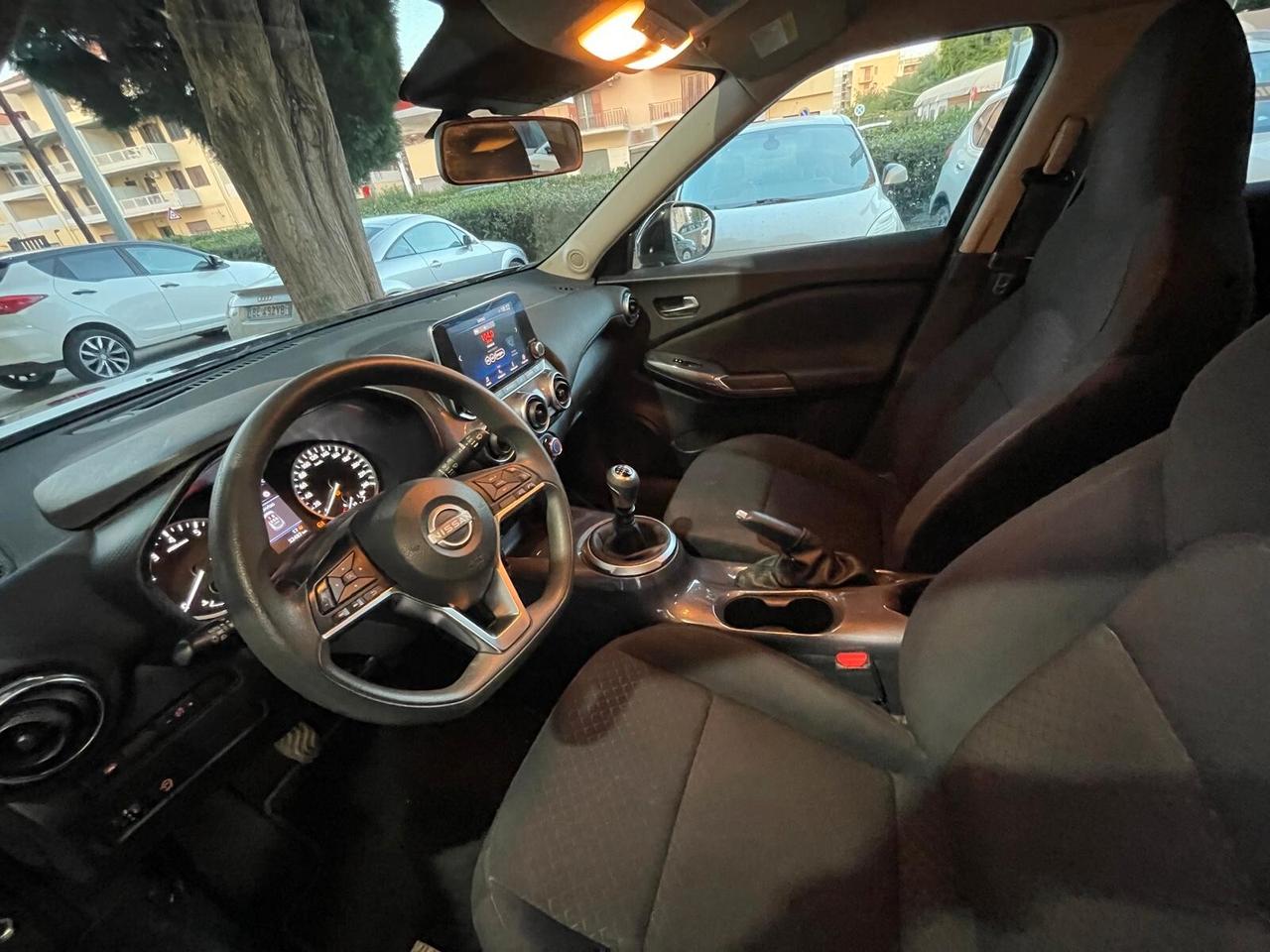 Nissan Juke 1.0 DIG-T 114 CV Acenta