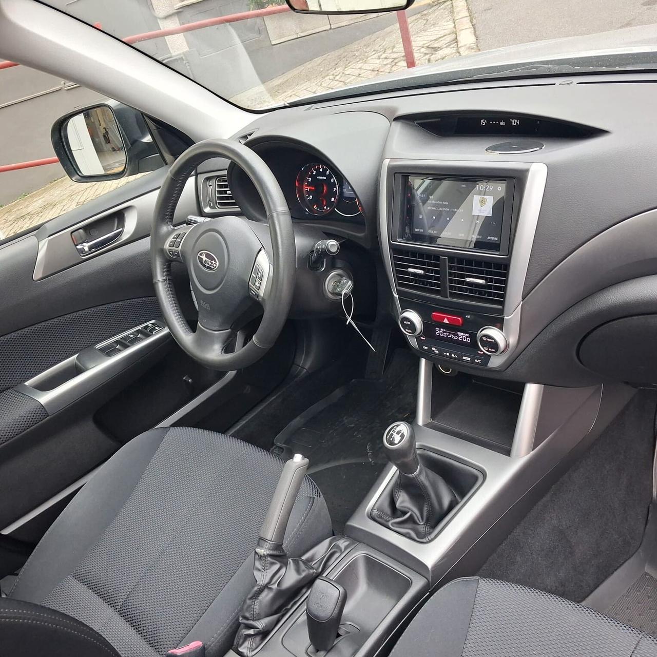 Subaru Forester 2.0 Comfort MT