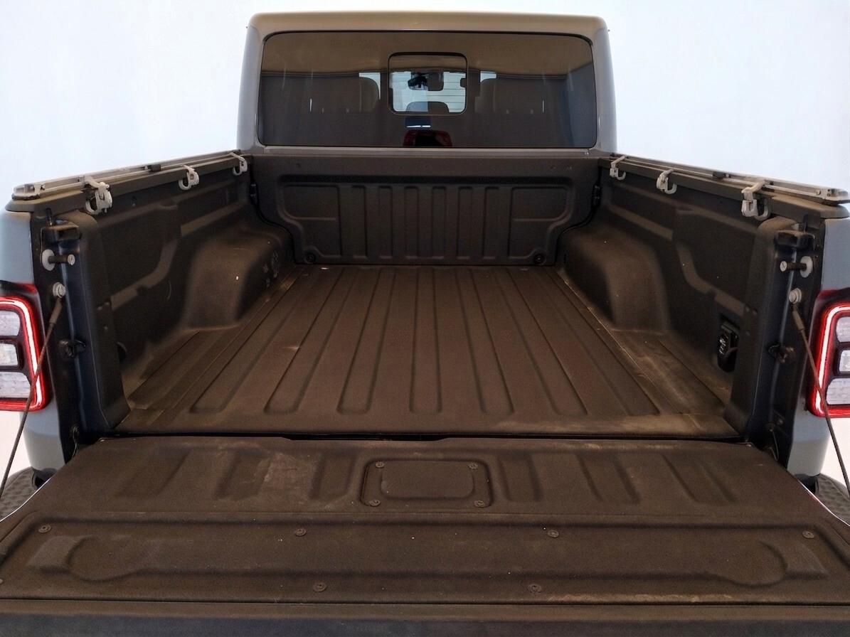 Jeep Gladiator 3.0 Diesel V6 Overland - IVA ESCLUSA