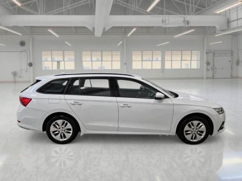 Skoda Octavia 2.0 TDI EVO SCR 150 CV DSG Wagon Executive