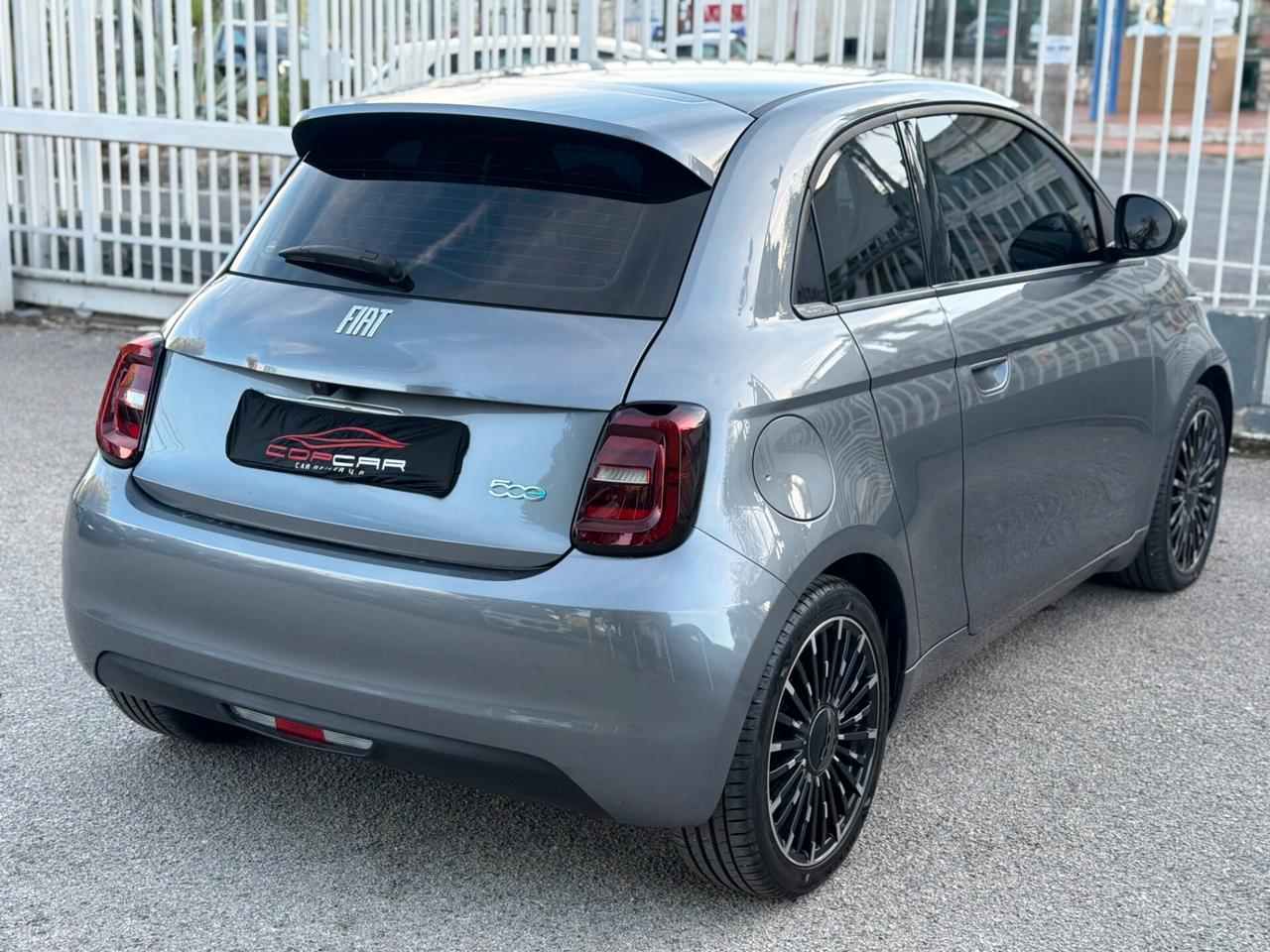 Fiat 500e 3+1 42 kWh Icon 2022 NAVI