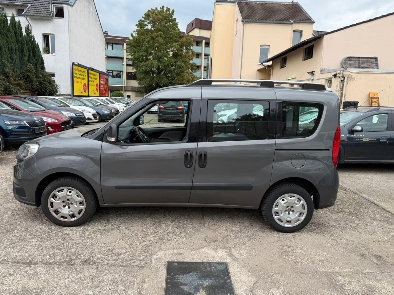 Fiat Doblo Doblò 1.4 16V Lounge 7 Posti