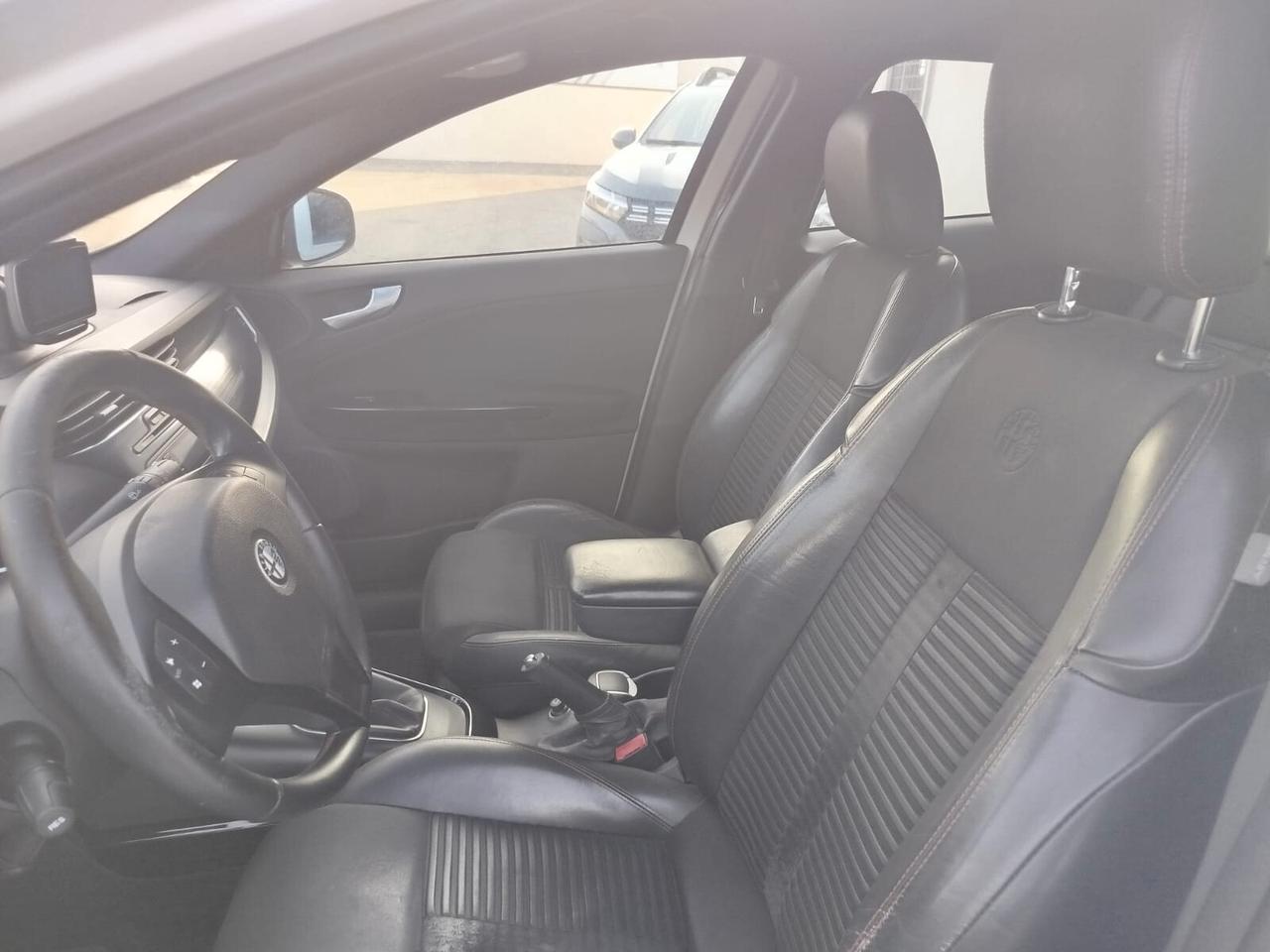 Alfa Romeo Giulietta 1.6 JTDm-2 105 CV Distinctive
