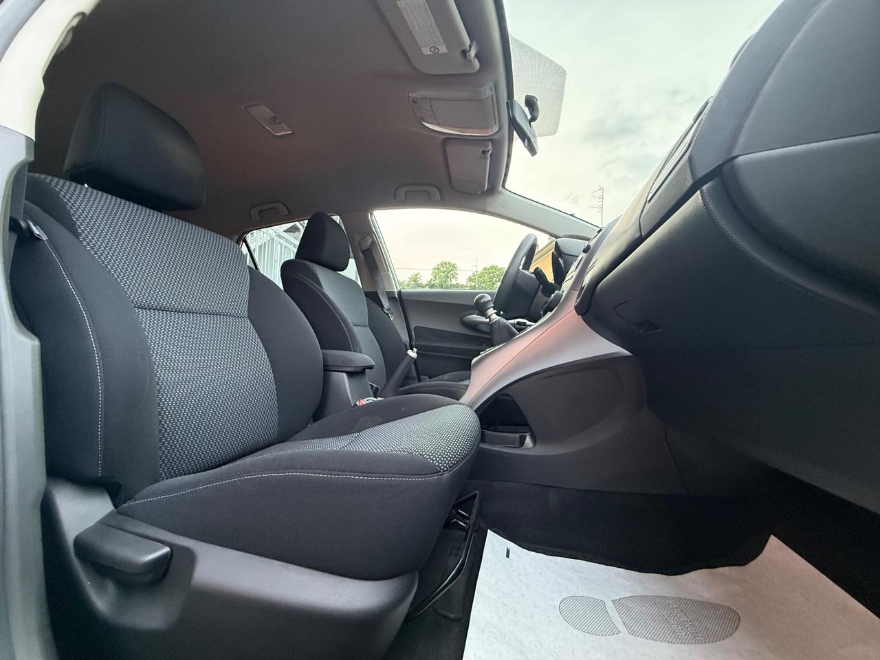 Toyota Auris 1.3 Benzina 5p Sol - 2011 COME NUOVA!