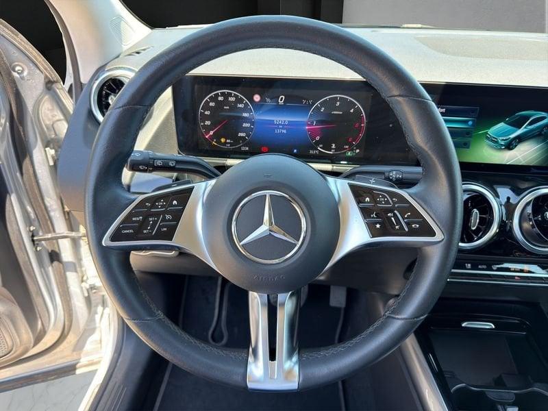 Mercedes-Benz GLA GLA 180 d Prog Advanced