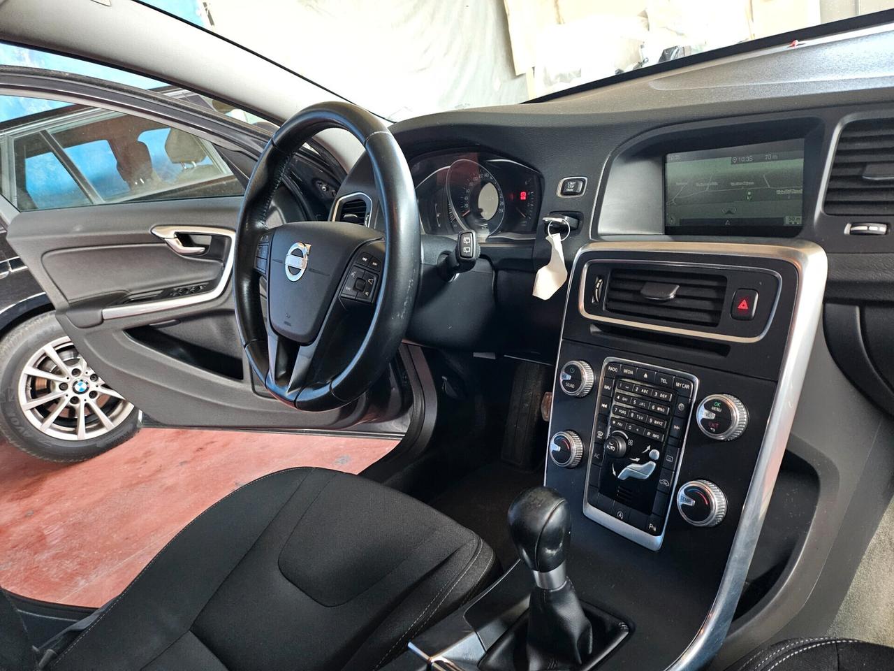 Volvo V60 D2 1.6 Kinetic