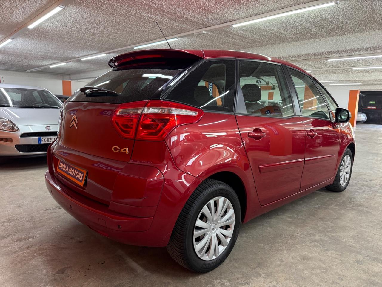 Citroen C4 Picasso 1.8 Elegance GPL