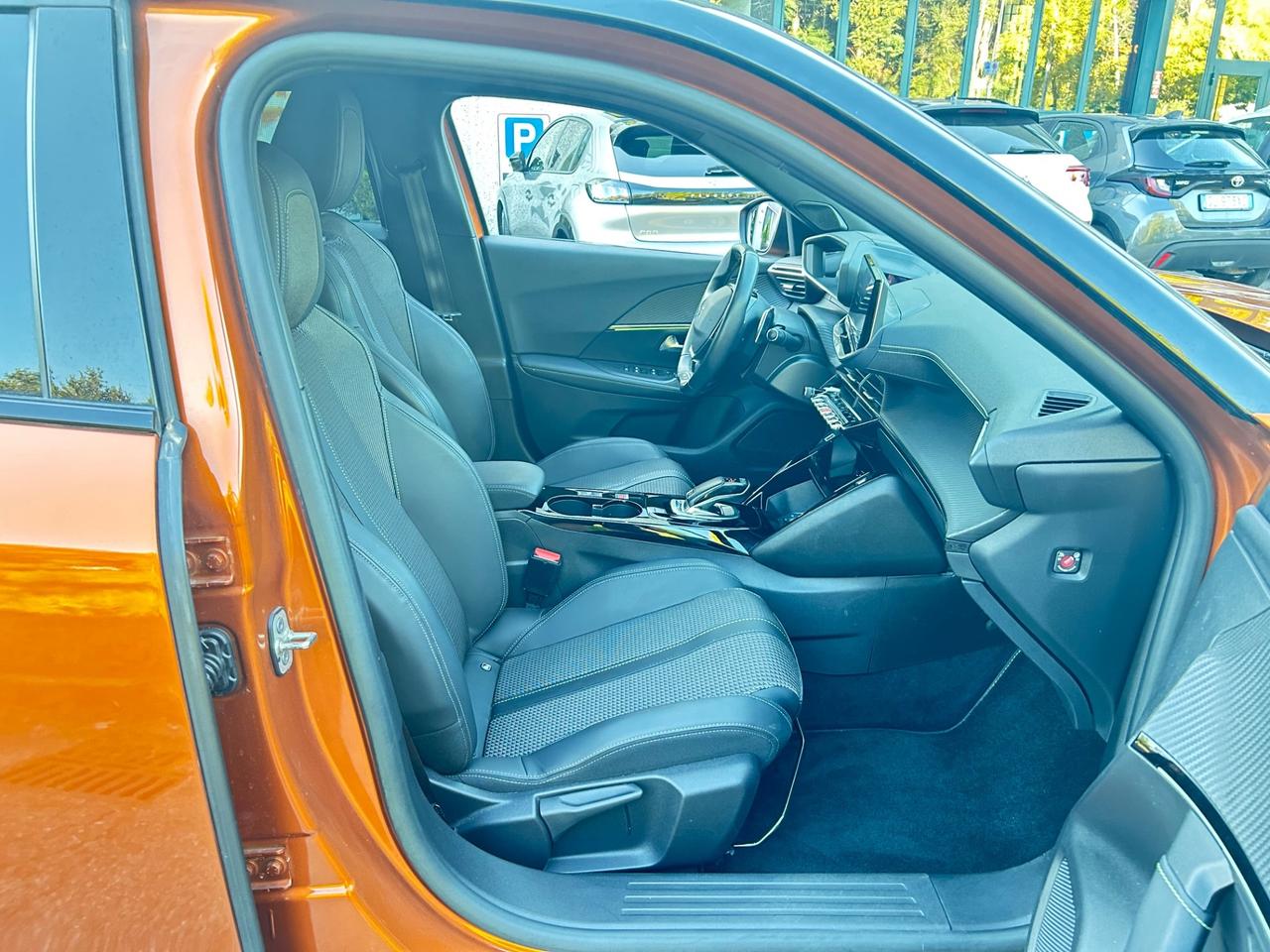 Peugeot 2008 BlueHDi 130 S&S EAT8 GT Pack*SOLO 27000km*AUTOMATICA