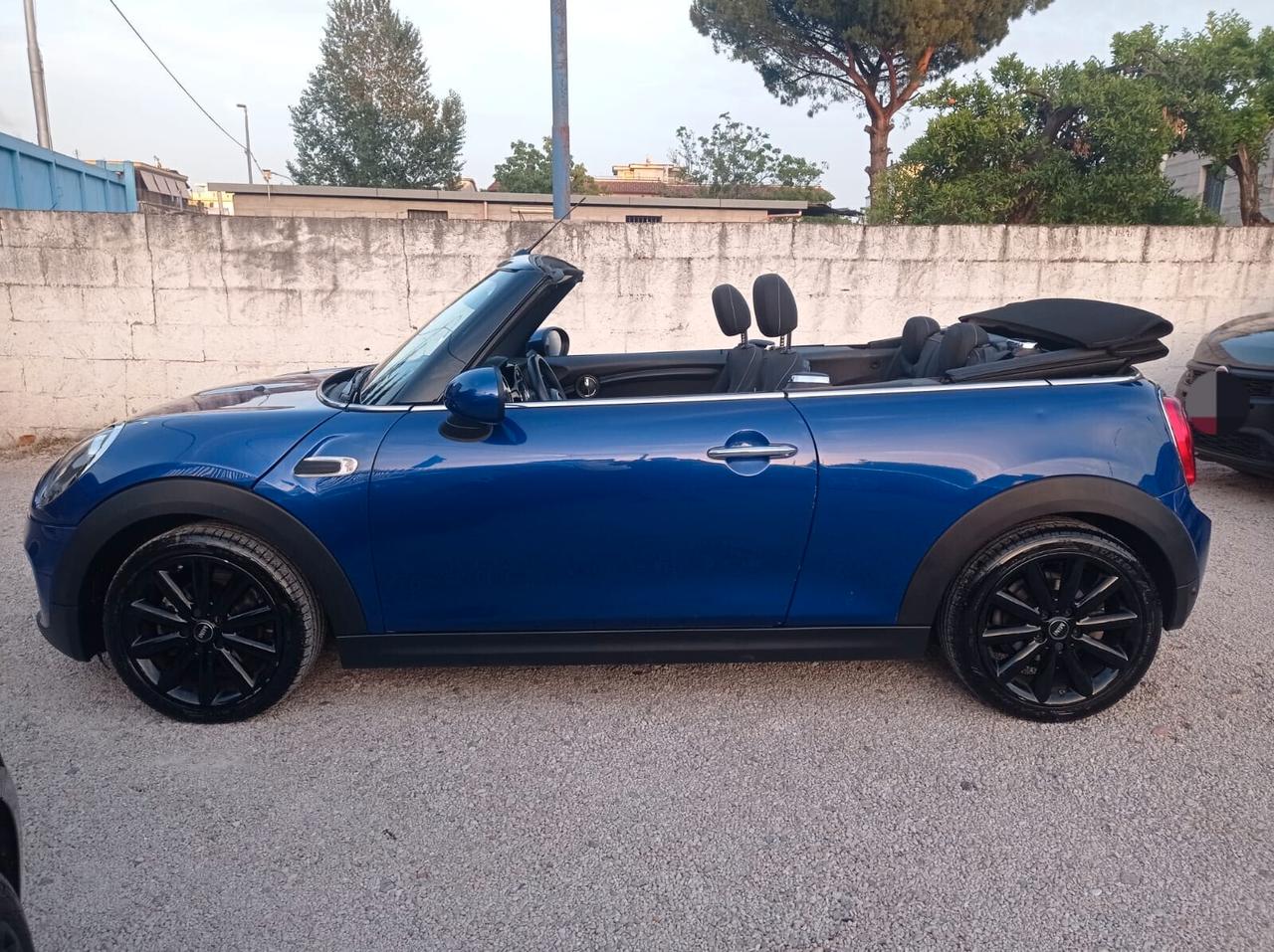 Mini 1.5 Cooper D Cabrio 115cv Automatica-2019