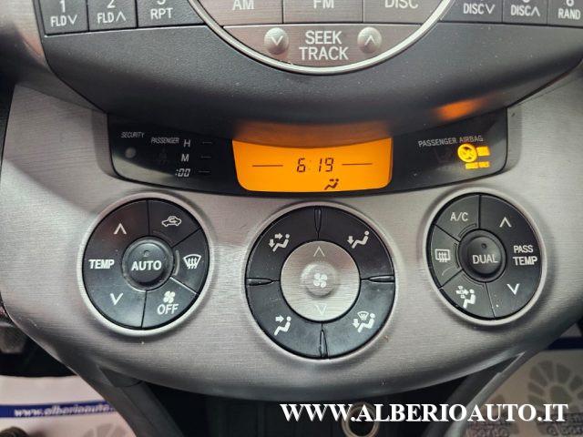 TOYOTA RAV 4 MY23 RAV4 2.2 D-4D 136 CV DPF