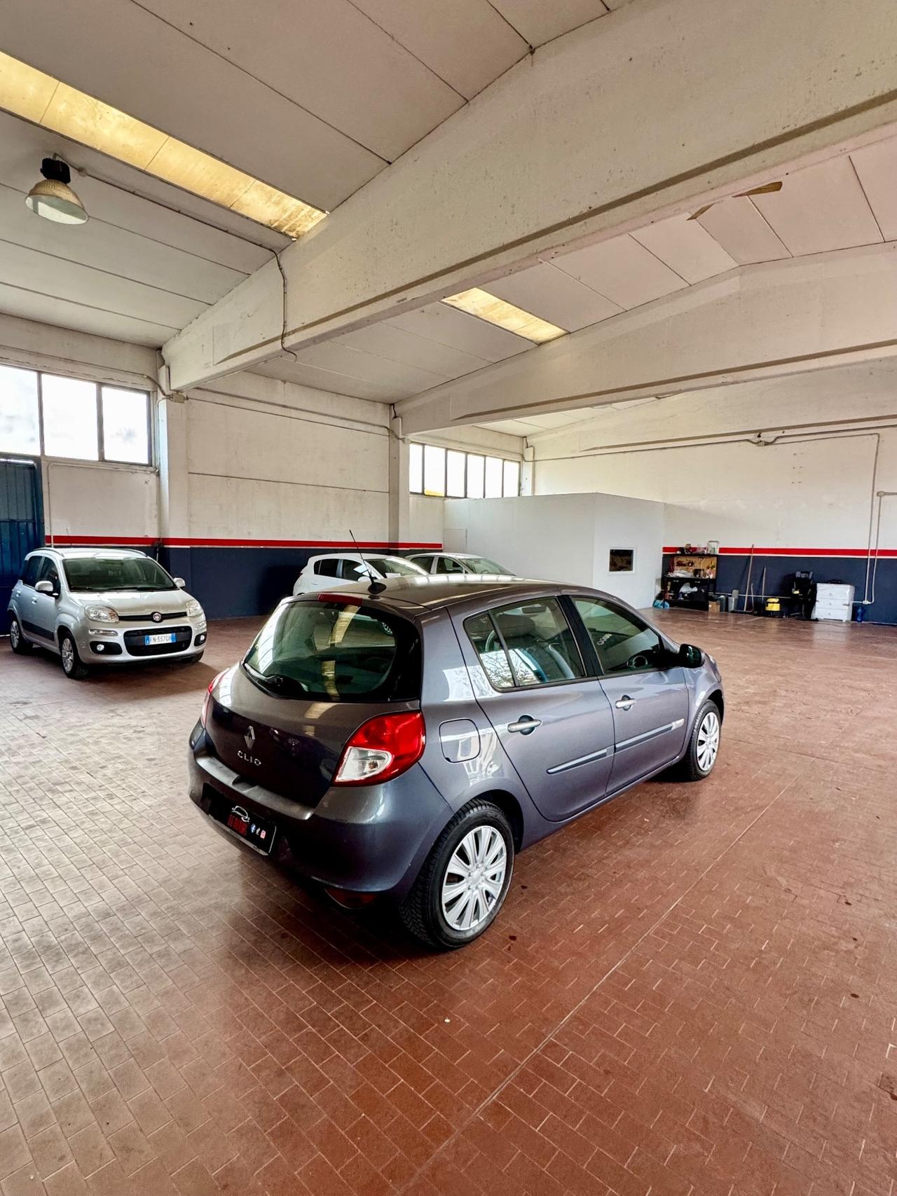 Renault Clio 1.2 16V 5 porte GPL Dynamique