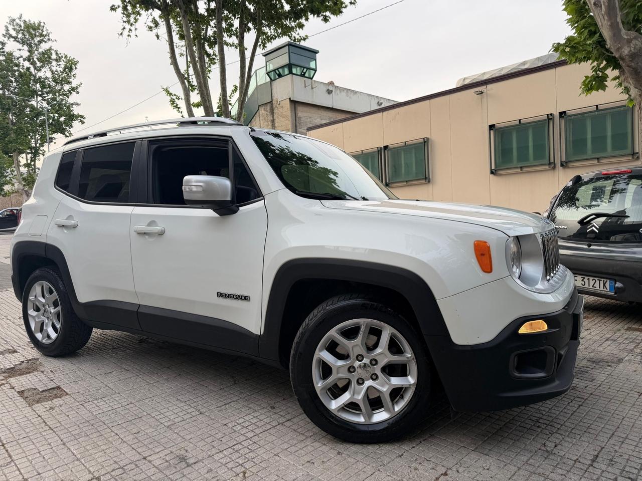 Jeep Renegade 1.6 Mjt 120 CV Limited solo 37000 km