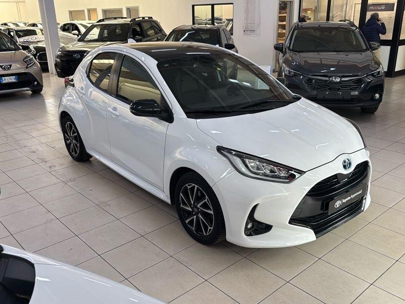 Toyota Yaris Hybrid Lounge MY20