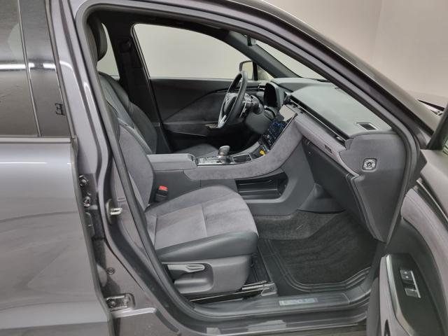 LEXUS LBX Hybrid Cool