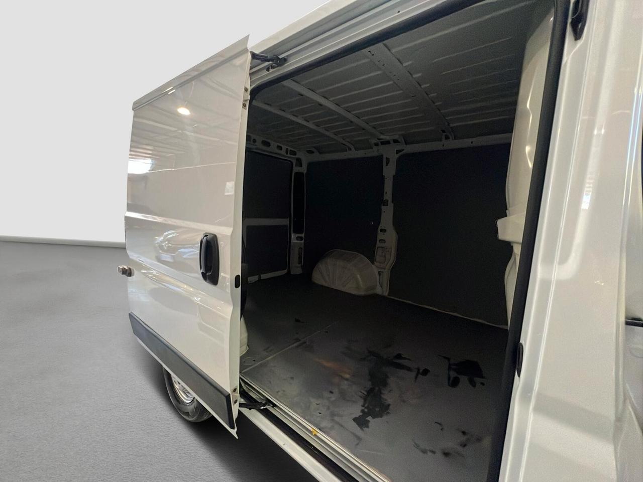 Peugeot Boxer 333 L1H1 2.2 BlueHDi 140 S&S Furgone