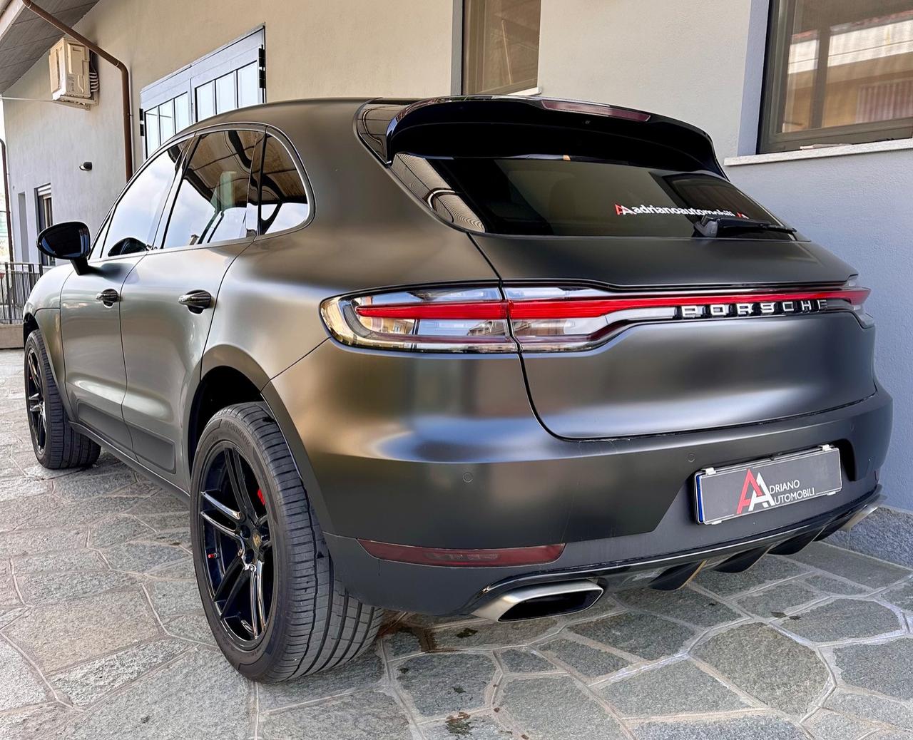 Porsche Macan 2.0 245cv pdk