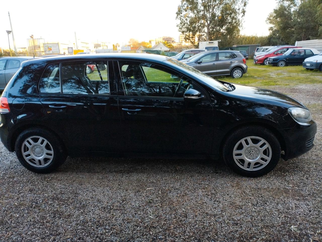 Volkswagen Golf 1.6 TDI DPF 5p. Highline