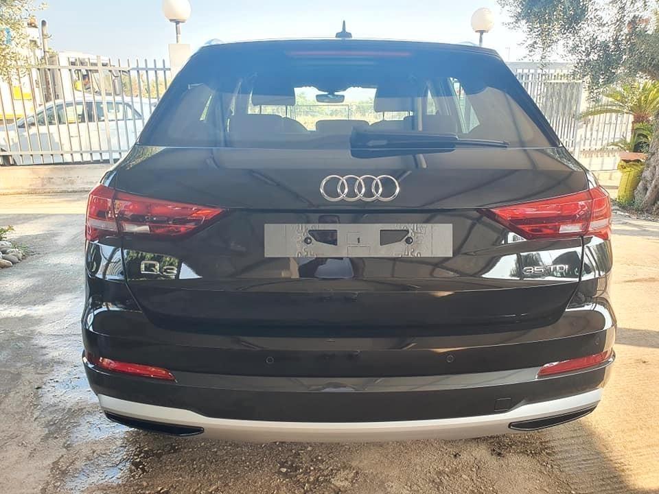 Audi Q3 35 TDI S tronic Business Advanced