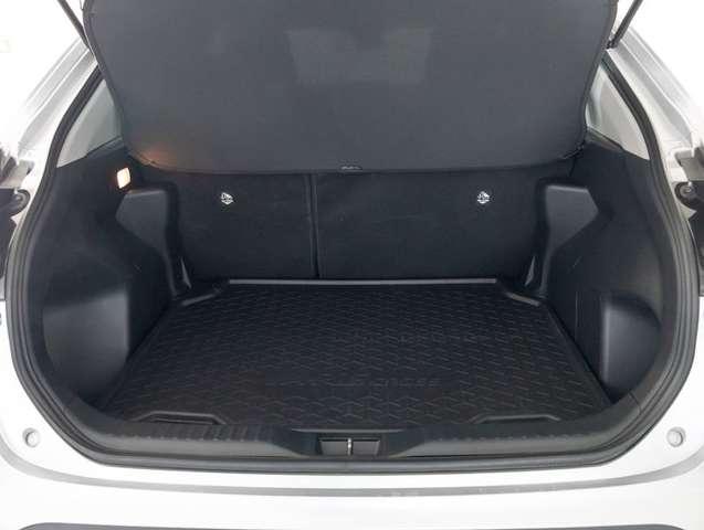 Toyota Yaris Yaris Cross 1.5h Business fwd 116cv e-cvt