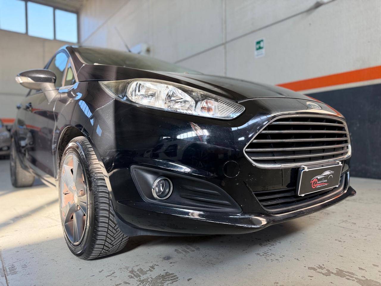 Ford Fiesta 1.5 TDCi 75CV 5 porte Titanium