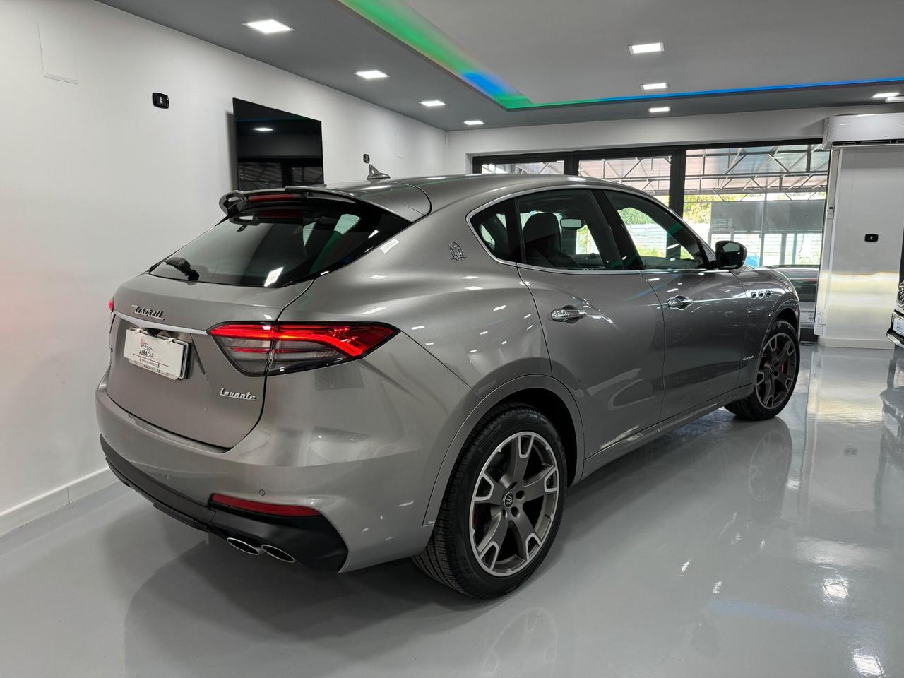 Maserati Levante V6 AWD Gransport