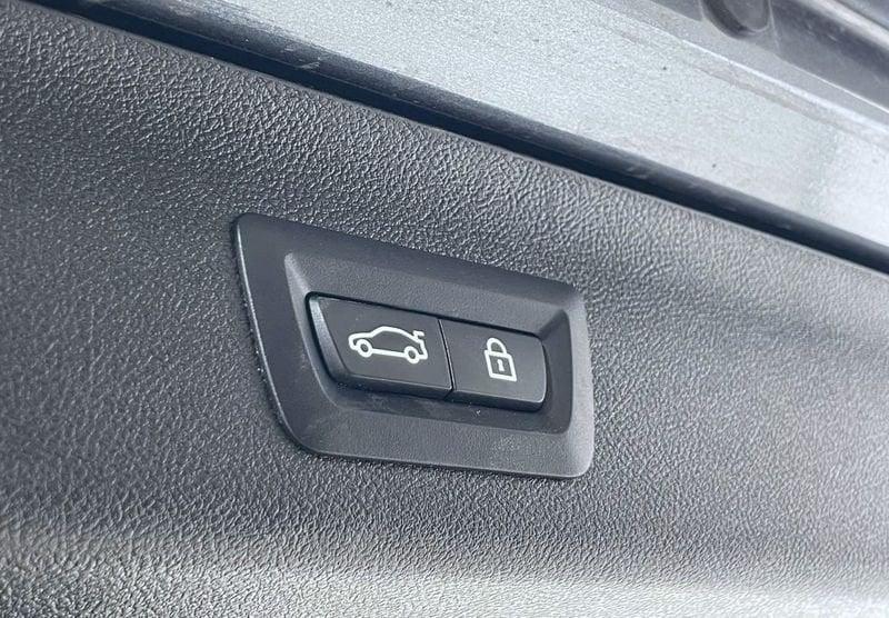 BMW Serie 5 520d xDrive M Sport Auto MH48V Touring ** IVA ESPOSTA **