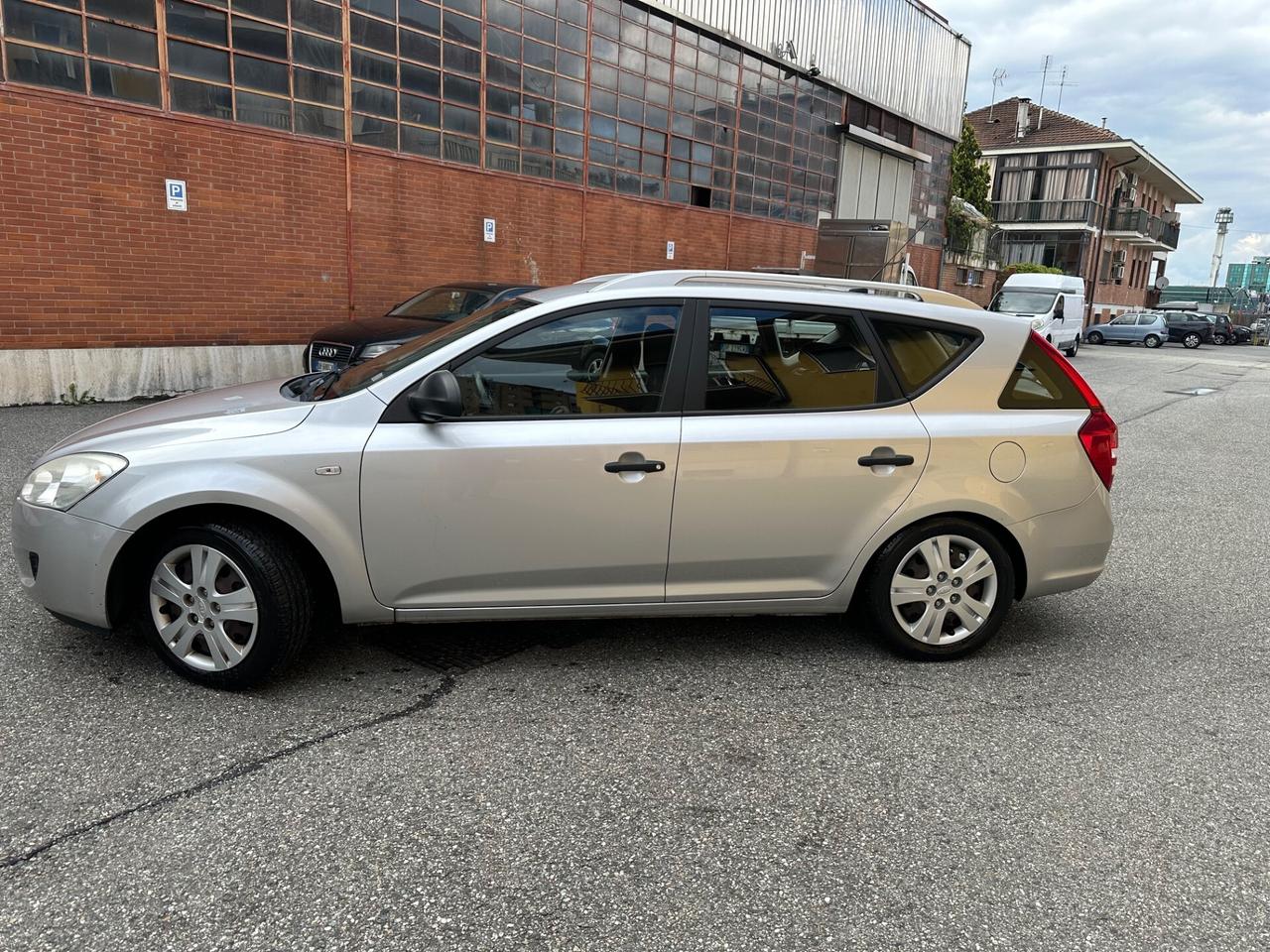 Kia Ceed cee'd Sp. Wag. 1.4 109CV LX Bi-Fuel