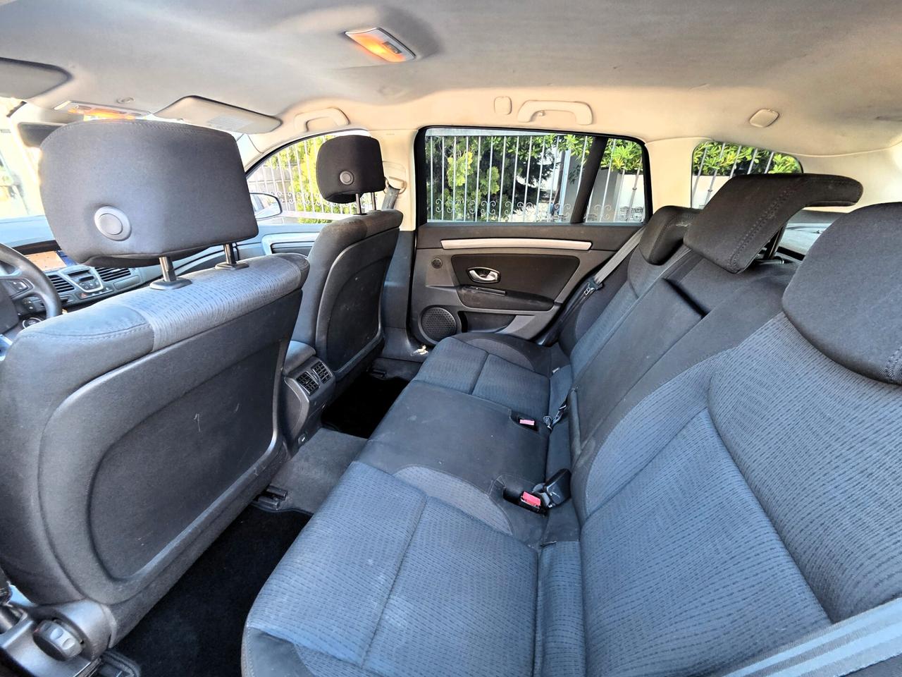 Renault Laguna 1.5 dCi 110CV SporTour Nav