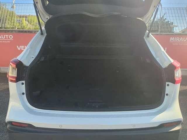 Nissan Qashqai Qashqai 1.5 dCi N-Connecta