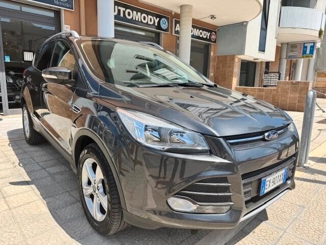 Ford Kuga 2.0 TDCI 2WD Business 1 PROPR.-TAGL.FORD!!