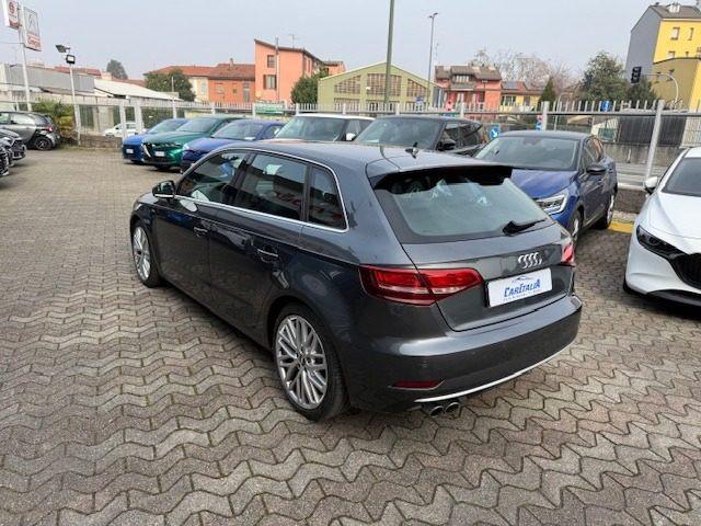 AUDI A3 1.6 TDI S tronic Sport S LINE