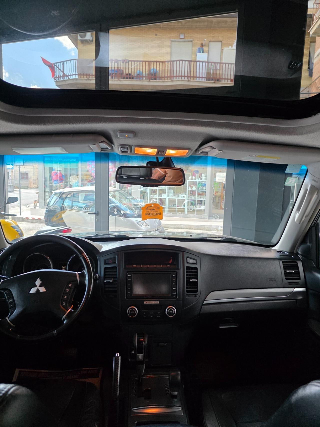 Mitsubishi Pajero 3.2 DI-D 16V aut. 5p. Instyle DPF