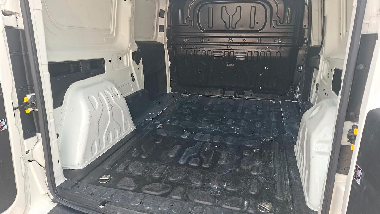 Doblò 1.6 MJT 105CV PL-TN Cargo Maxi Lamierato SX 3 posti