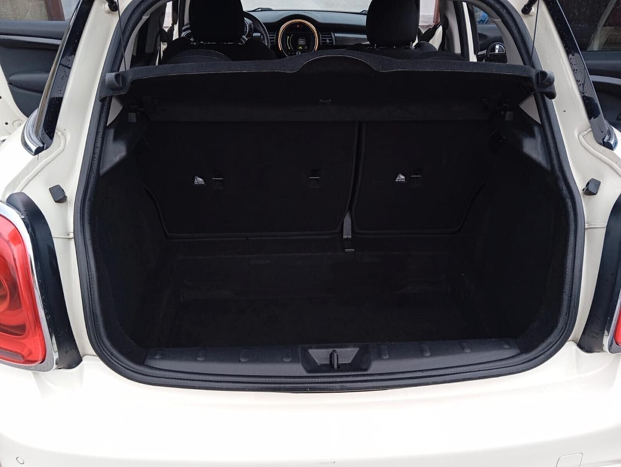 Mini 2.0 Cooper SD Business XL