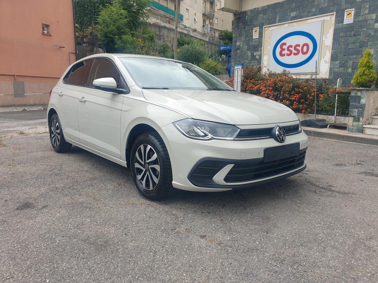 Volkswagen Polo 1.0 active
