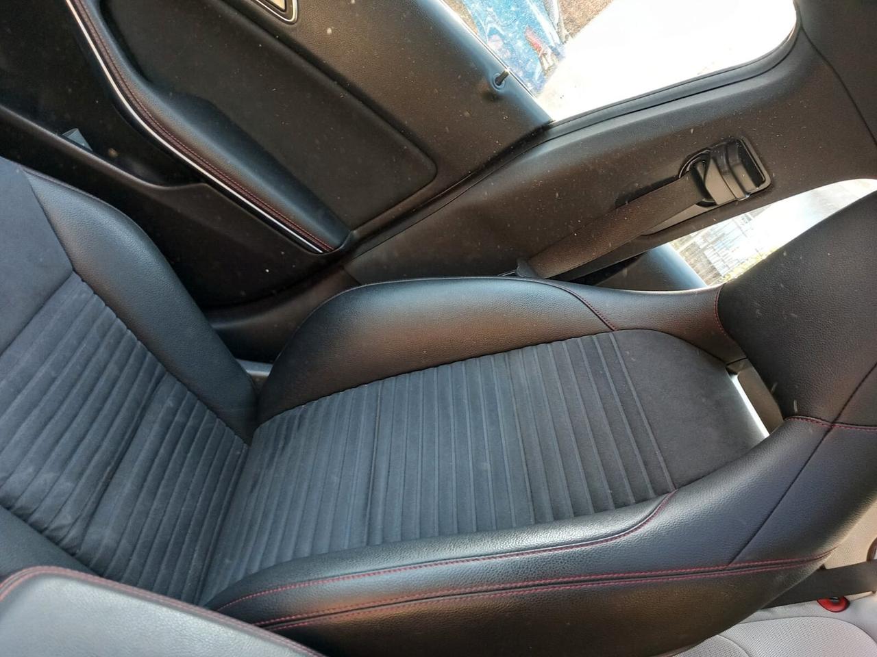 Mercedes-benz CLA 200 d S.W. Automatic Premium