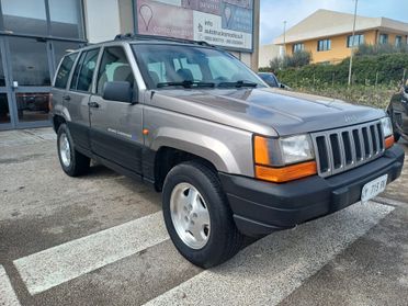 Jeep Cherokee 2.5 TD 5 porte Command-Trac Sport